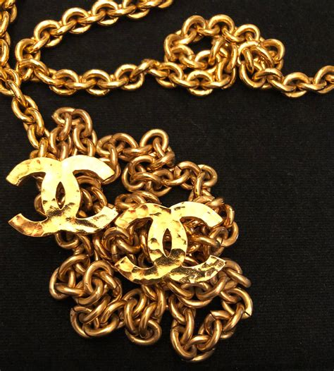 chanel gold chains